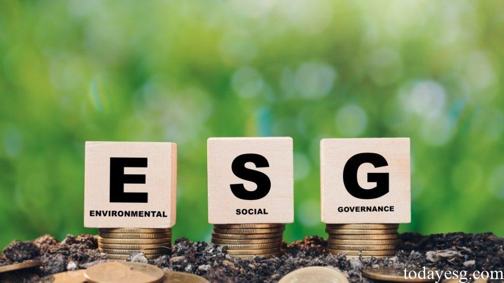 S&P Subsidiary Launches ESG Risk Analyst Course ESG Information site